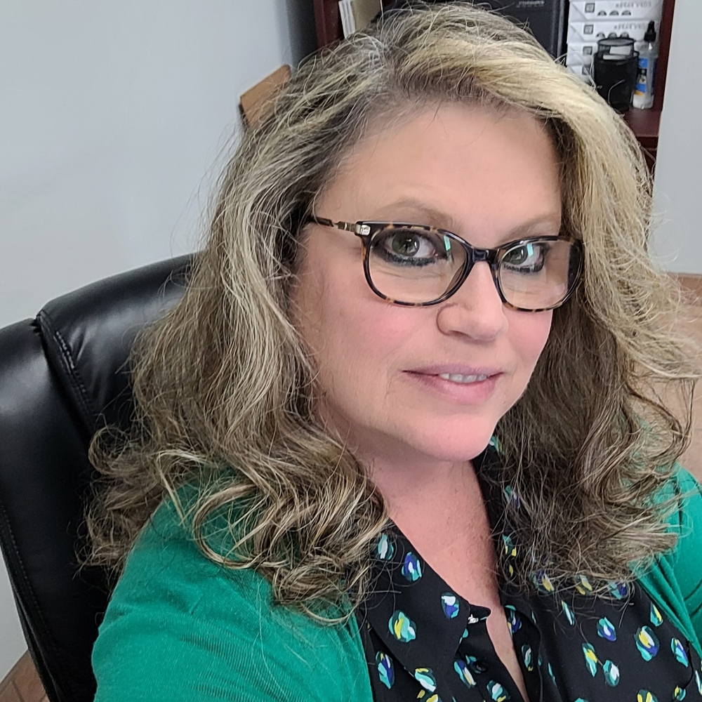 Meet your Posher, Angela